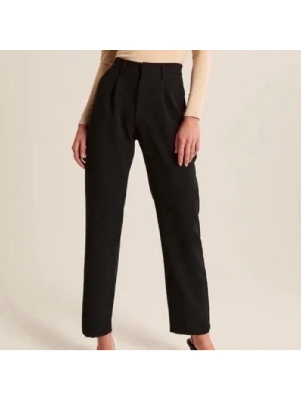 Abercrombie & Fitch Black High-Waist Pleated Trousers